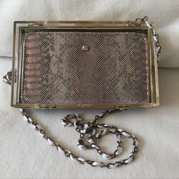 Handbag - Picture 2 of 6